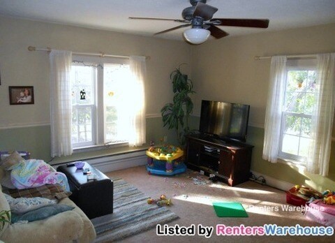 Building Photo - 1625 Walnut St