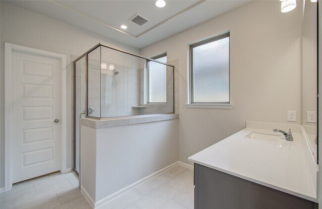 Building Photo - 10731 Aquila Star Dr