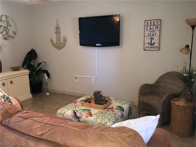 Building Photo - 3903 Del Prado Blvd S