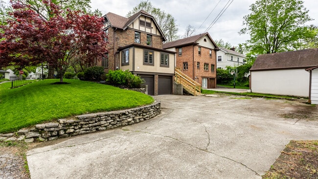 Building Photo - 5124 N Capitol Ave