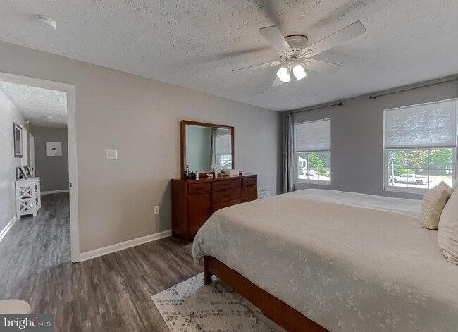 Building Photo - 48221 Keel Dr