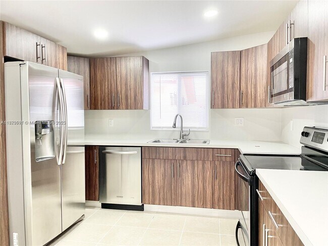 Primary Photo - 430 NW 51st Ave