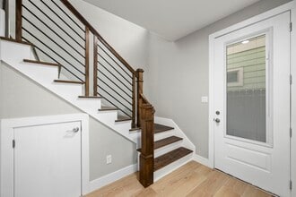 Building Photo - 2310 Detering St