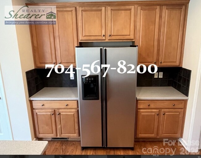 Building Photo - 8531 Camberly Rd