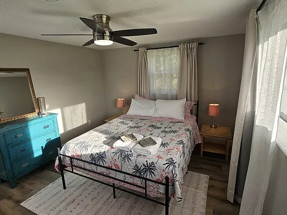 Building Photo - 1625 Meadow Lark Ln