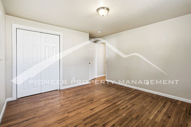 Building Photo - Spacious Home with Washer/Dryer and Storage Shed