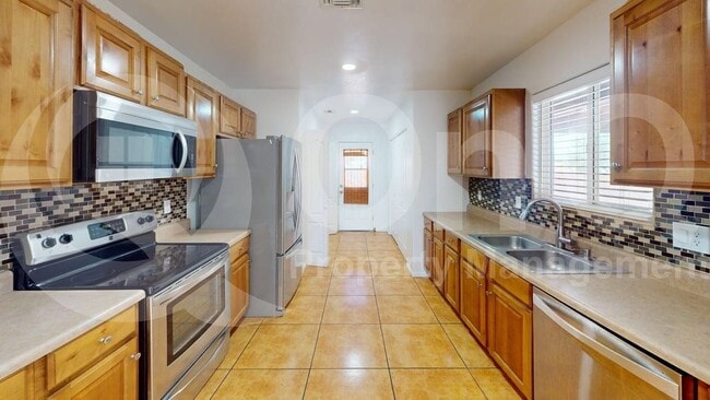 Building Photo - 6026 S John Vic Pl