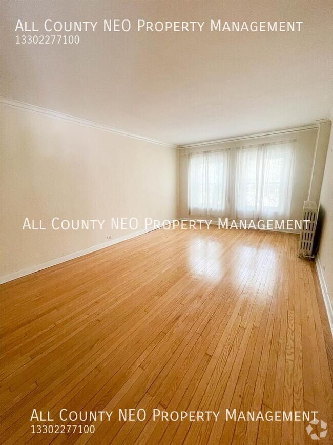 Building Photo - 2330 Euclid Heights Blvd