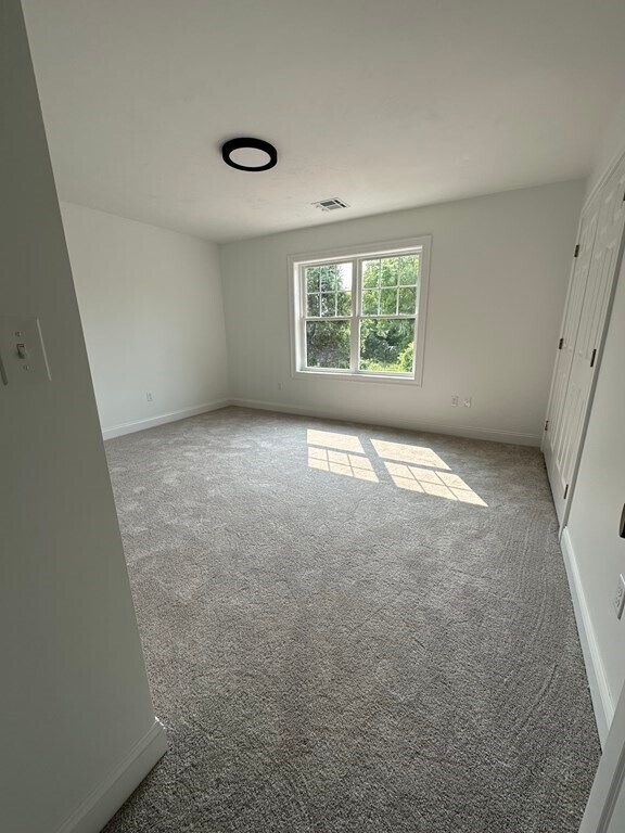 Building Photo - 411 South St