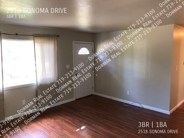 Building Photo - 2518 Sonoma Dr