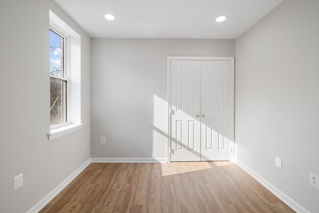 Building Photo - 2602 Ulman Ave