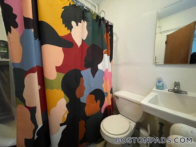 Building Photo - 16-20 Westland Ave.