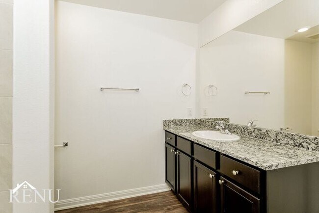 Building Photo - Coming Soon!