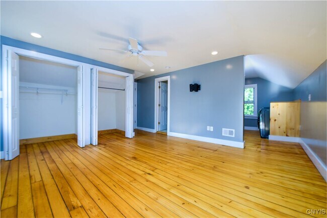 Building Photo - 4378 Jordan Rd