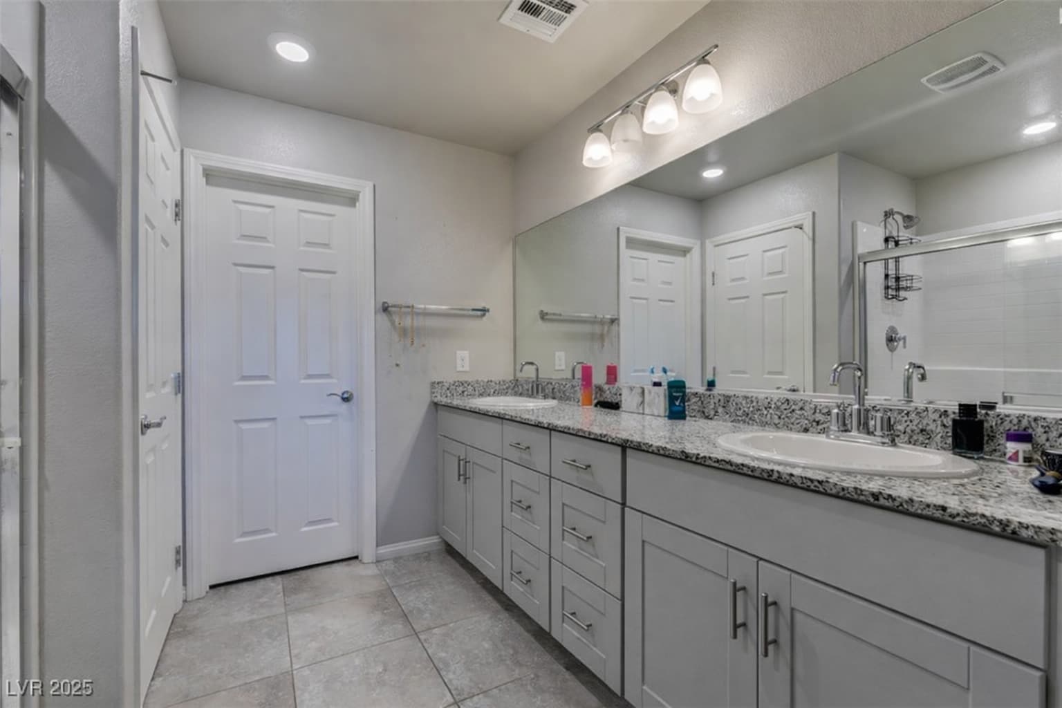 Building Photo - 4453 Lantern Point Ave