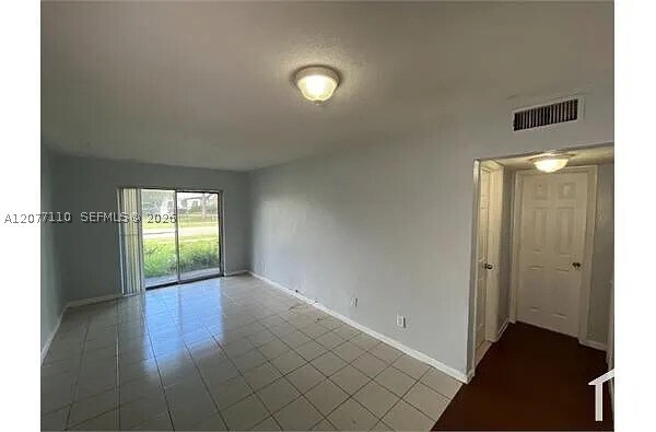 Building Photo - 3400 NW 30th St