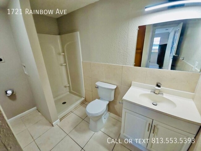 Building Photo - 1721 Rainbow Ave