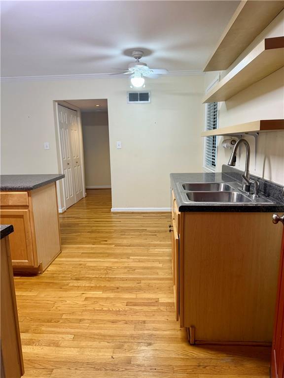 Building Photo - 410 Candler Park Dr NE
