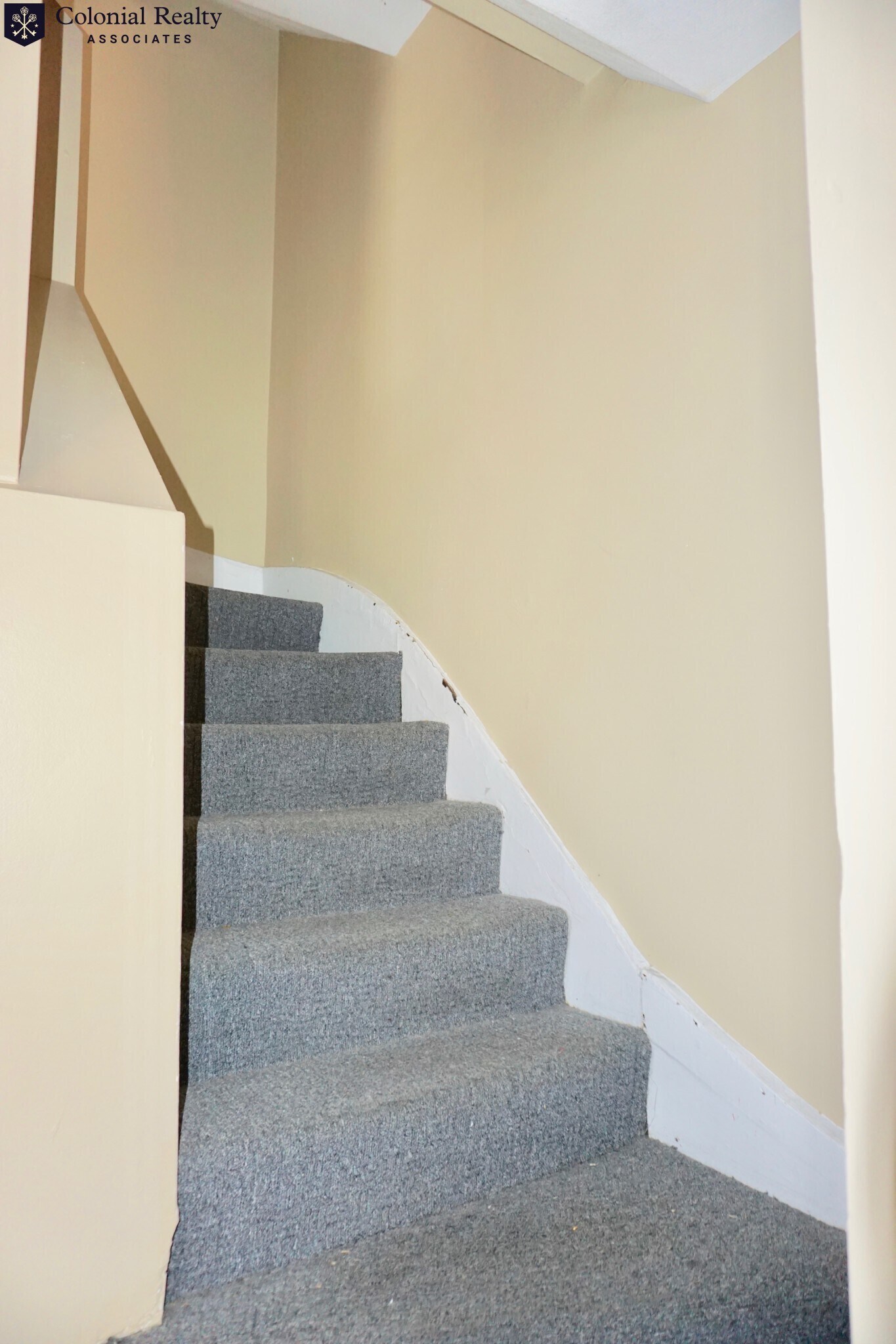 Building Photo - 19 Highgate St