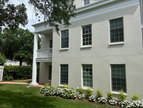 Building Photo - 422 Arbor Cir