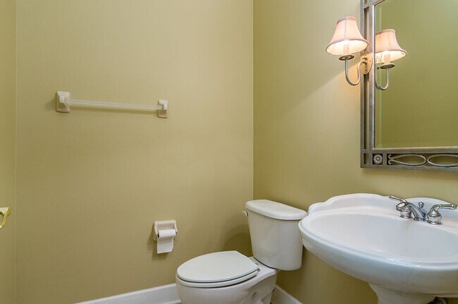 Building Photo - 10304 Saville Rowe Ln