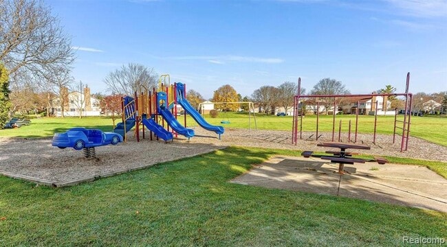 Building Photo - 20923 W Glen Haven Cir