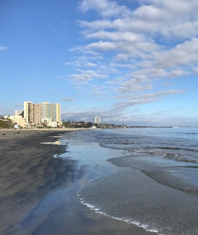 Building Photo - First-Floor Beachfront Condo – Steps to th...