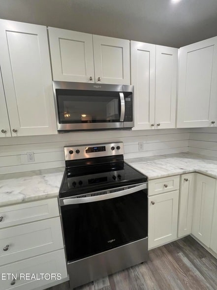 Building Photo - 3408 Hackberry Rd