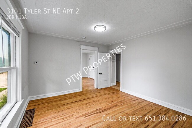 Building Photo - 3101 NE Tyler St
