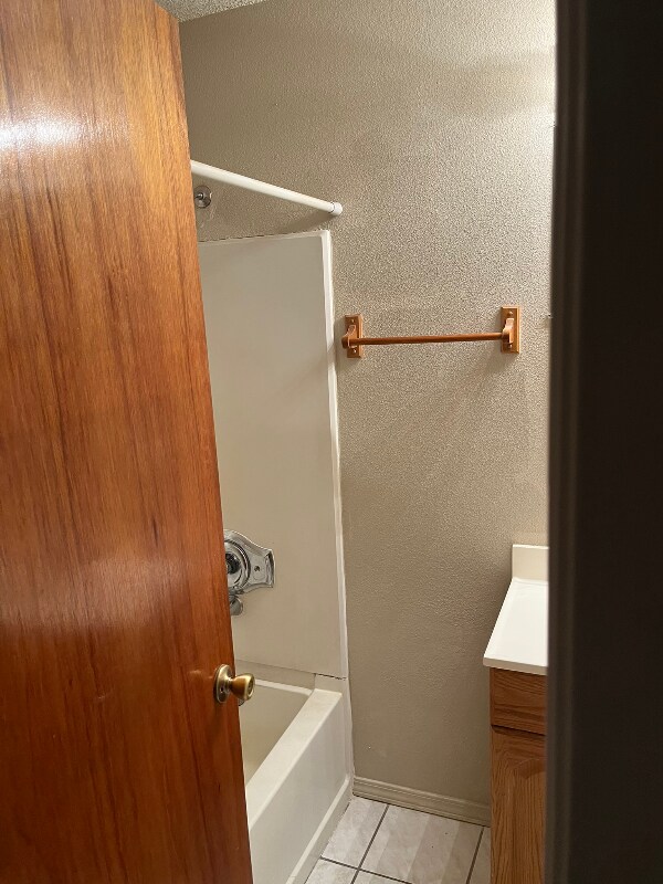Building Photo - 821 Nancy Ln