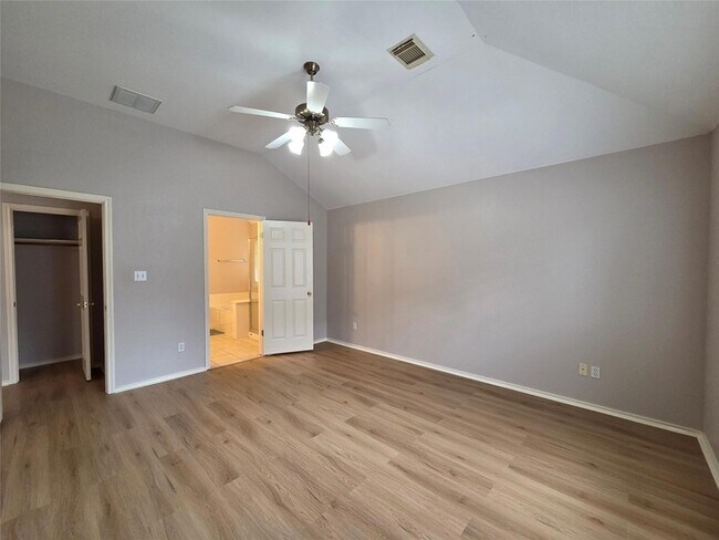 Building Photo - 14901 Sand Dollar Ct