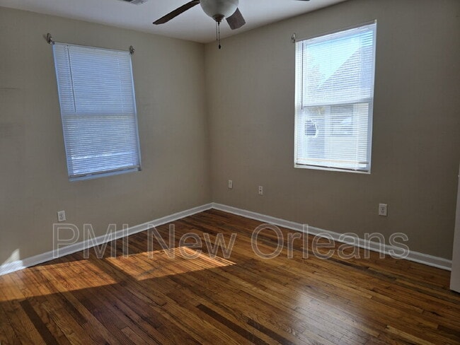 Building Photo - 3875 Pauger St