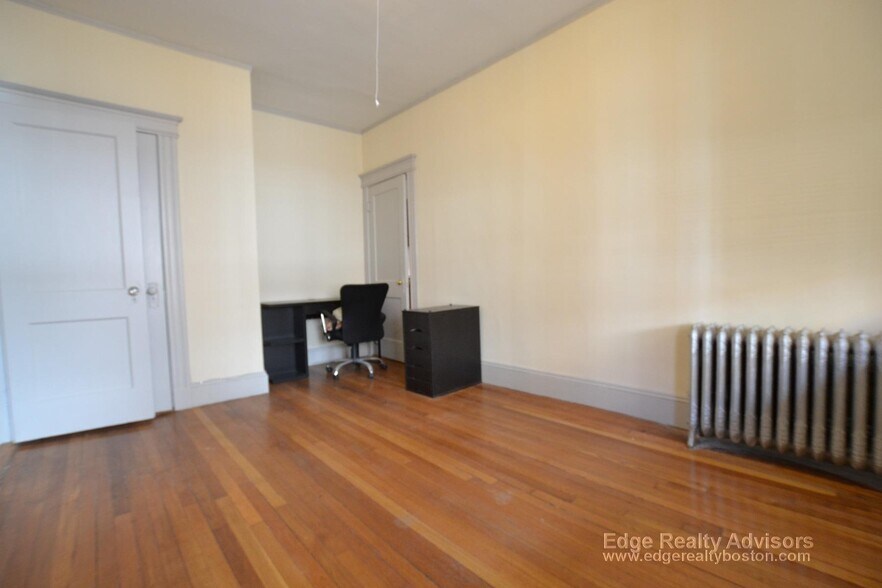 Building Photo - 41 Orkney Rd