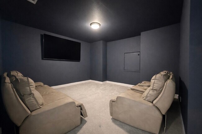 Building Photo - 30926 Vintage Crk Ln