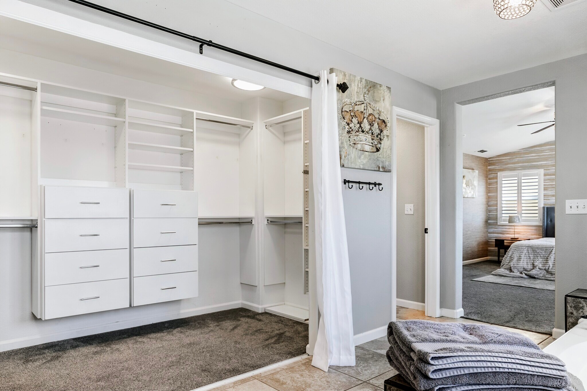 Master Closet - 5006 Rowe Dr