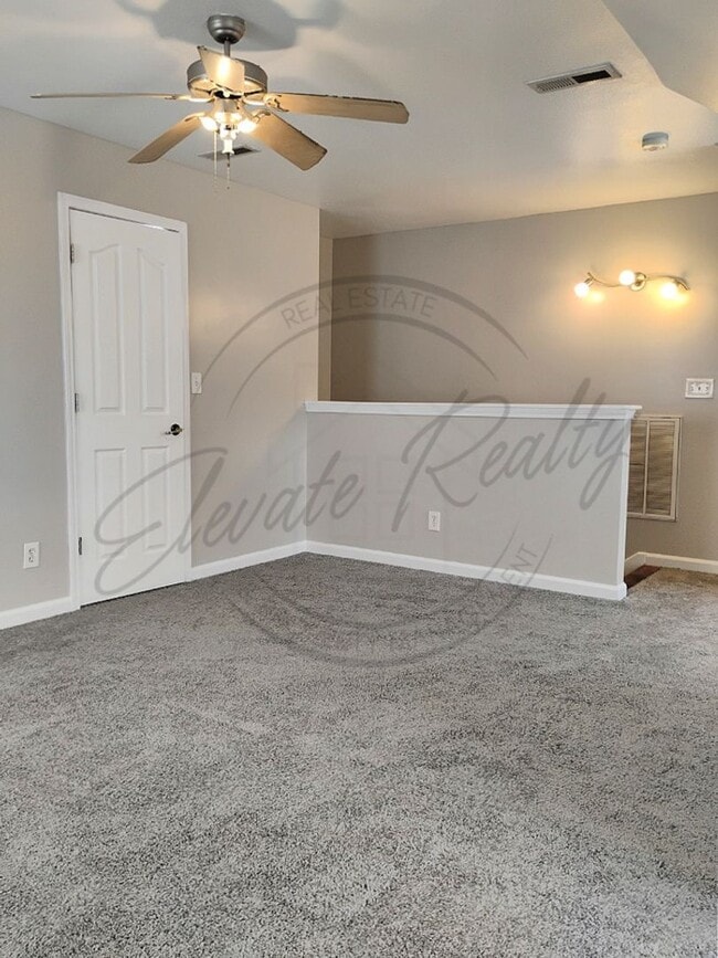 Building Photo - ON SPECIAL! THIS PROPERTY HAS A 1/2 OFF TH...