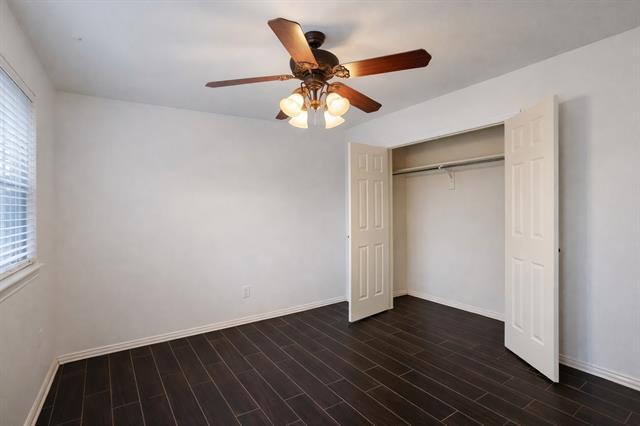 Building Photo - 5044 La Paloma Dr