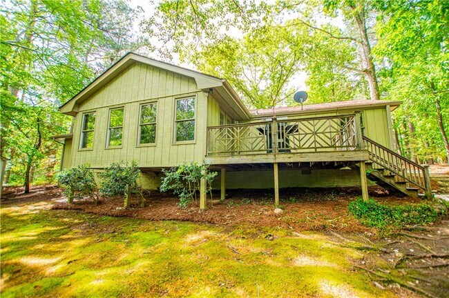 Building Photo - 1499 Stonington Ct