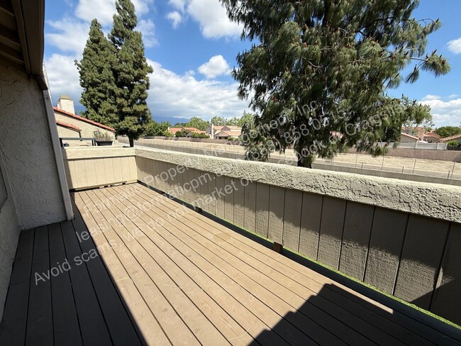 Building Photo - 10151 Arrow Route