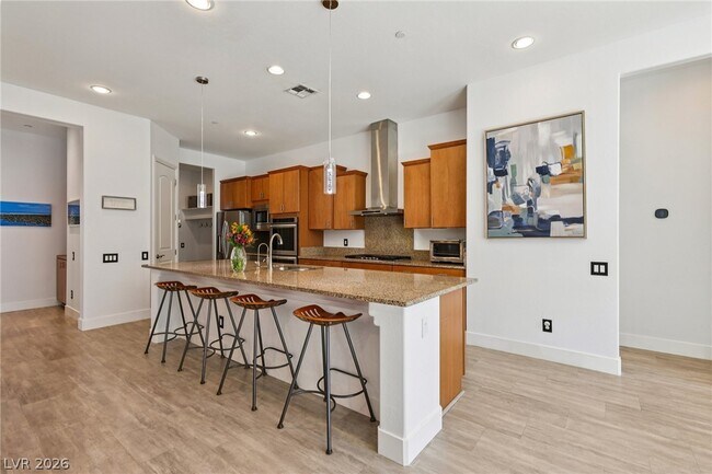 Building Photo - 2341 Martinique Ave