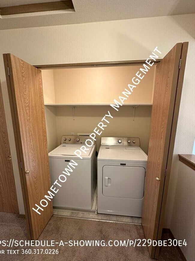 Building Photo - 407 Yauger Way NW