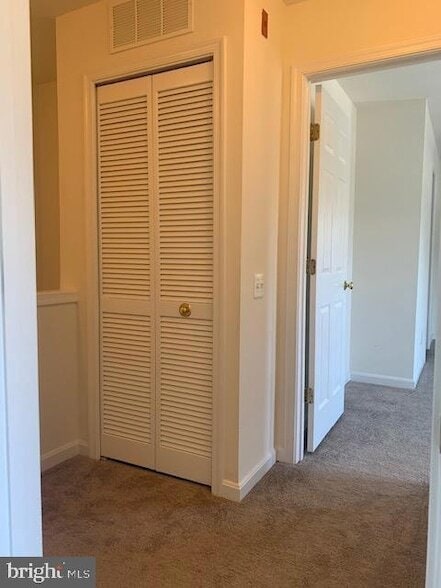 Building Photo - 4120 Vanderbilt Ct