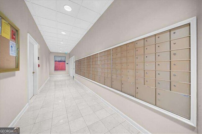 Building Photo - 3475 Oak Valley Rd NE