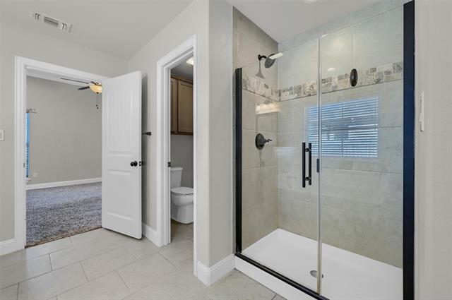 Building Photo - 2401 Southridge Ln