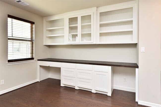 Building Photo - 9428 Caddo Ridge Ln