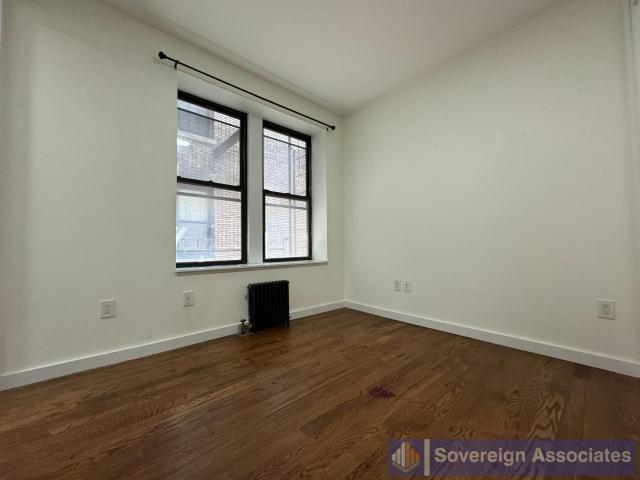 Building Photo - 4 bedroom in NEW YORK NY 10033