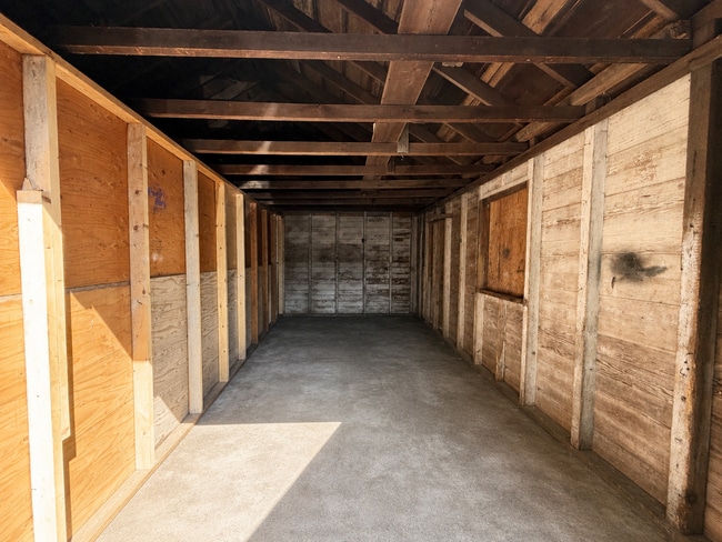 Building Photo - 155 Oak St