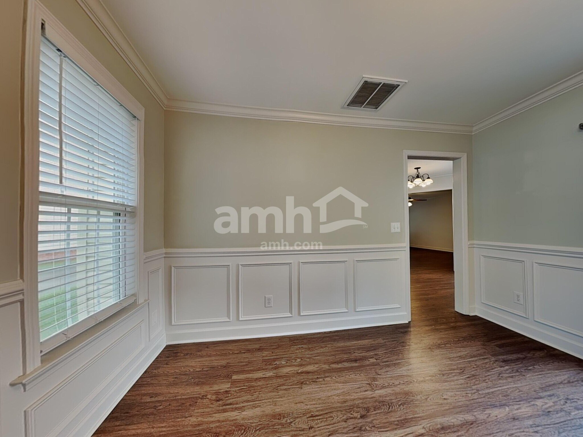 Building Photo - 6677 Springfield Village Ln