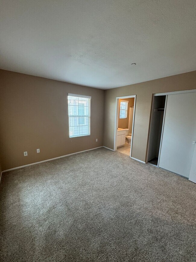 Building Photo - Ready to move-in! Spacious 4-Bedroom + Loft Home Near Loma Linda University