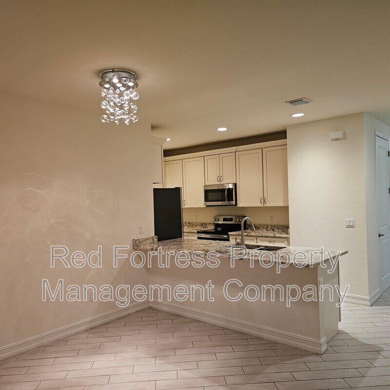 Building Photo - 7963 Bristol Cir